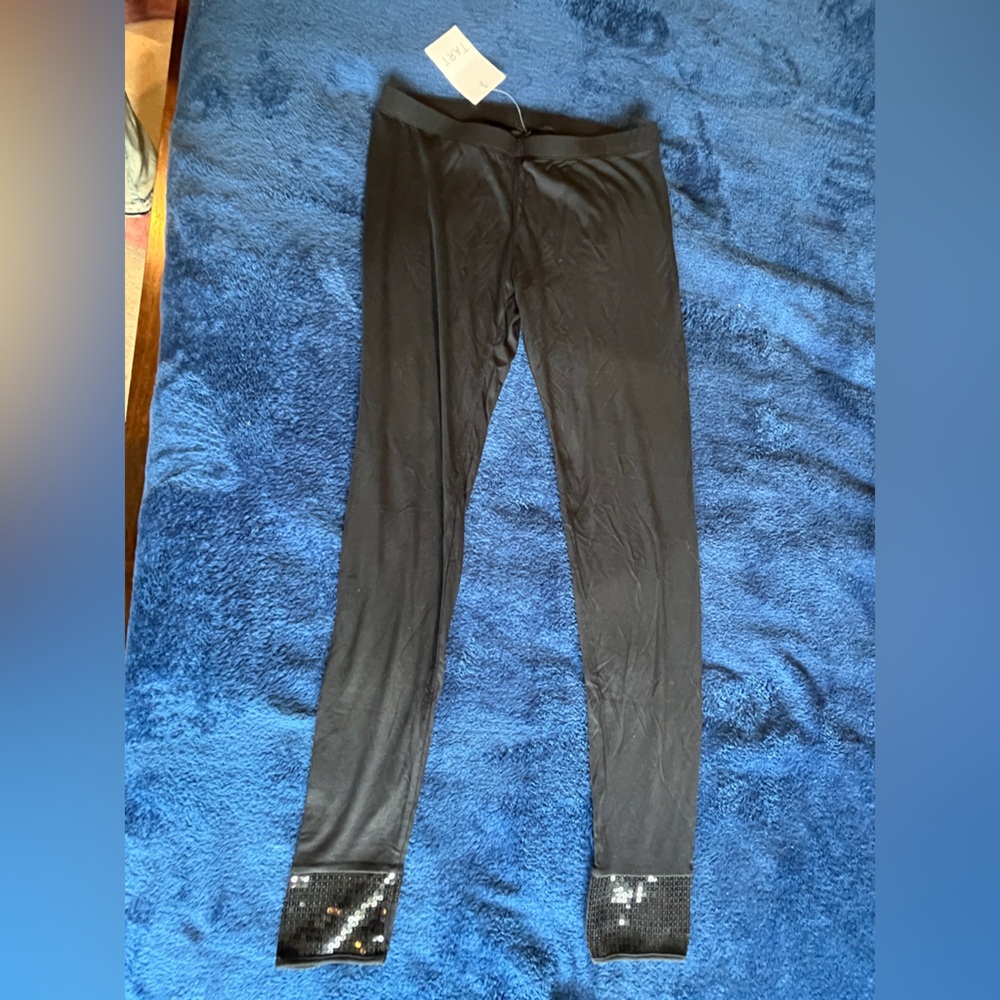 Tart Black Leggings with Sequined Cuff